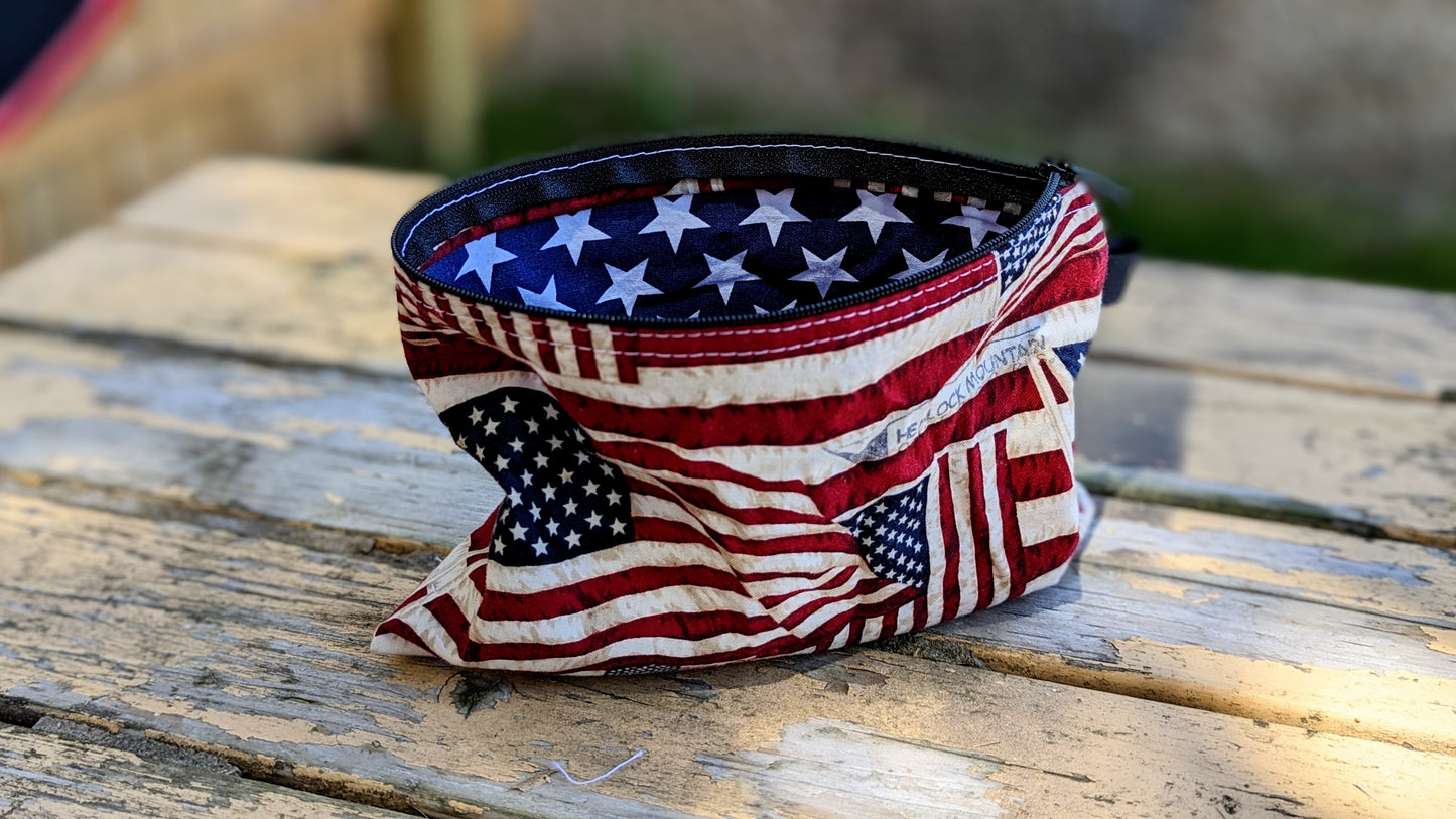 EdgeZip Americana Pouch